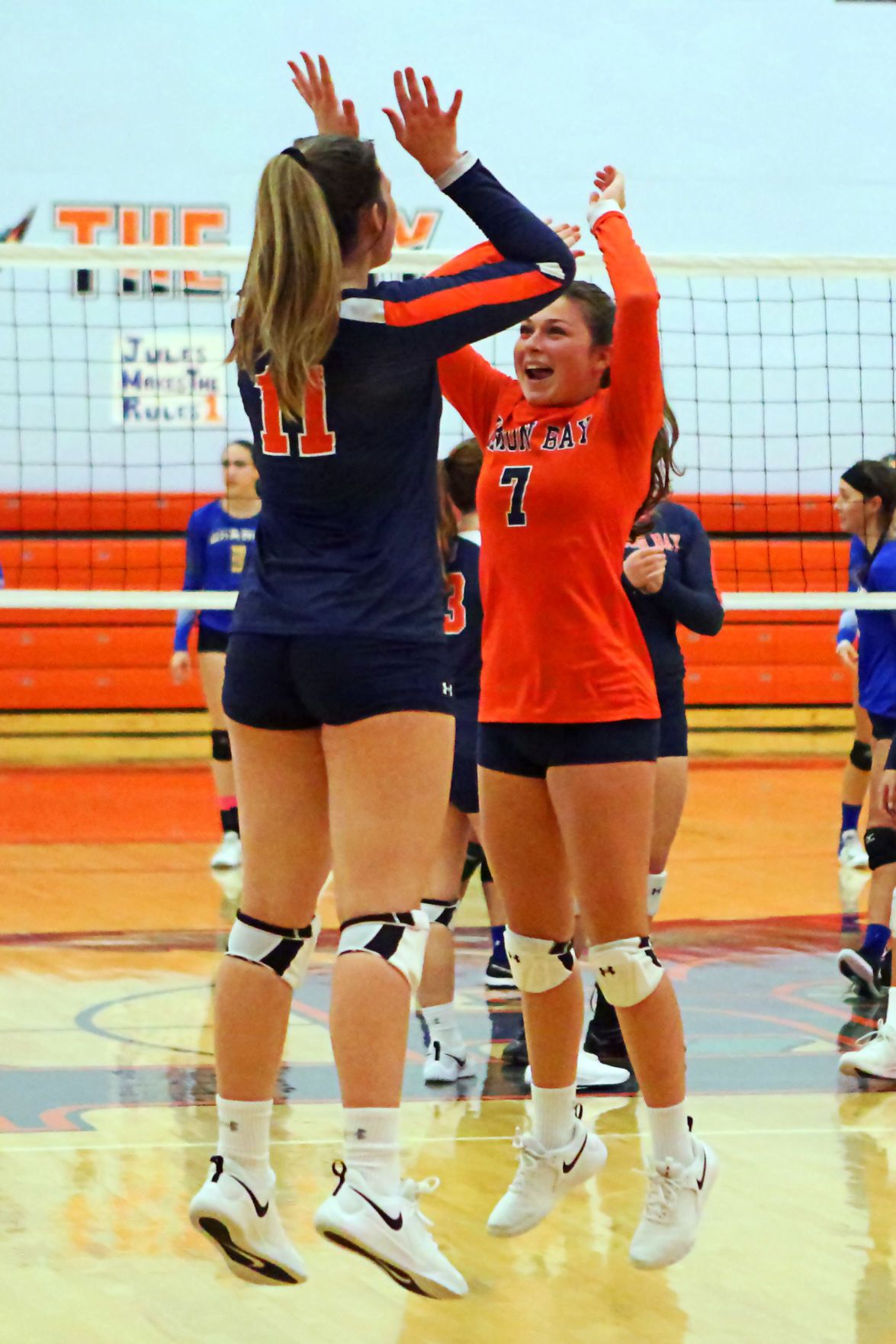 ESvolleyseniors101018i.jpg